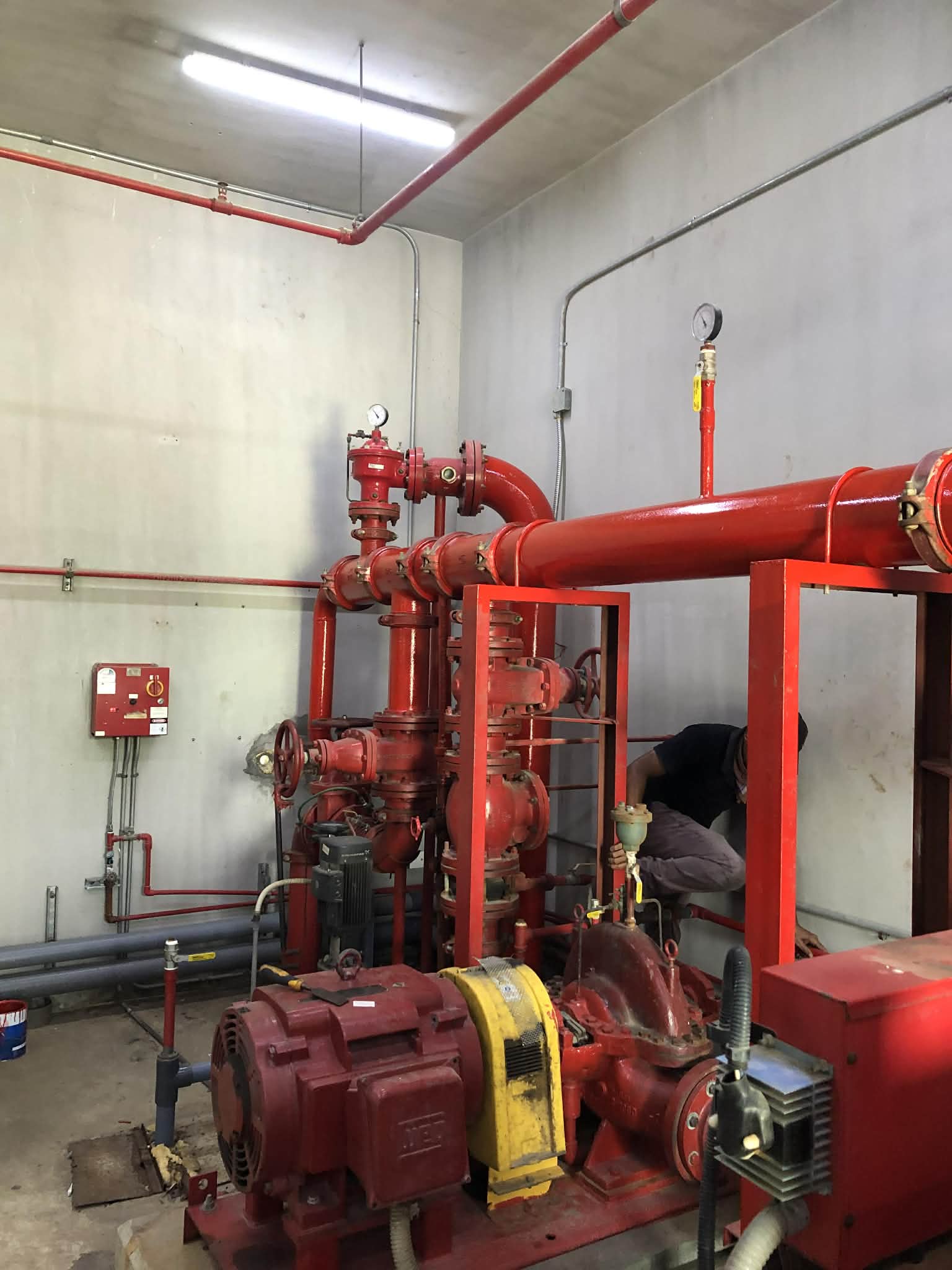 توريد وتركيب نظام الامن والسلامة ( إطفاء الحريق ـ إنذار الحريق)