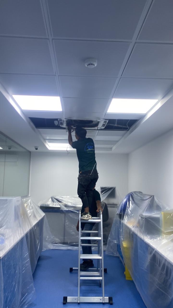 تنظيف مكيفات كاسيت